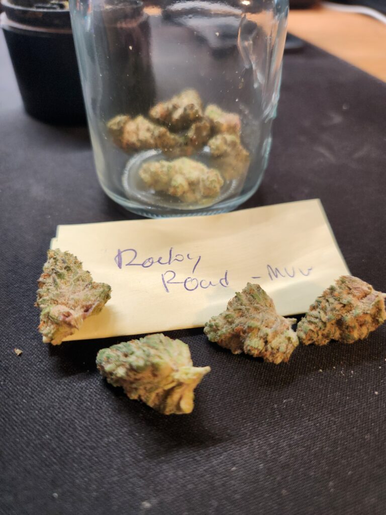 Rocky Road – Flower Review – MUV [6/10]